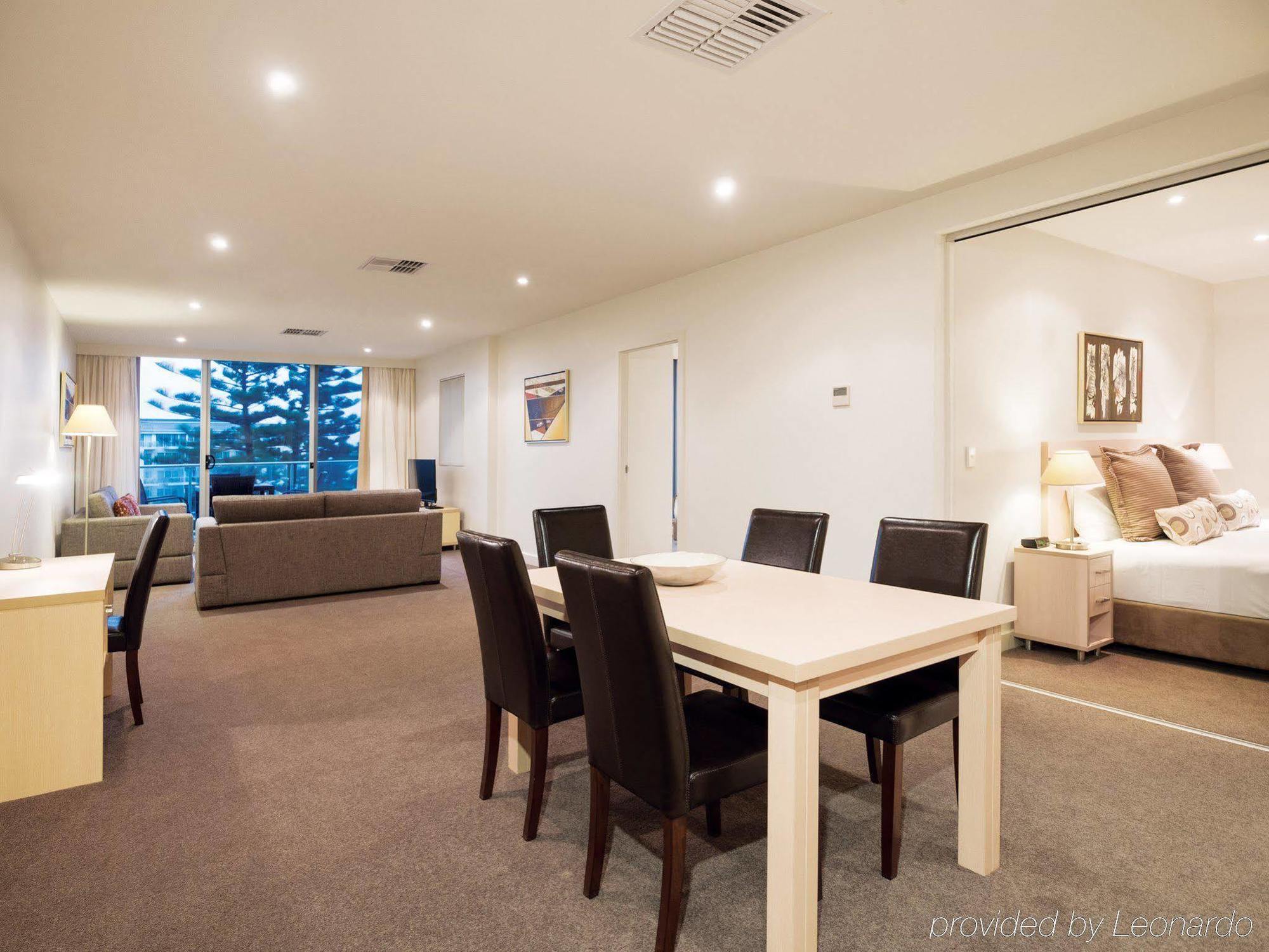 אדלייד Oaks Glenelg Liberty Suites מראה חיצוני תמונה